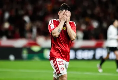 Inter segue sem vencer, apenas empata com Atlético-MG e fica na porta do Z-4