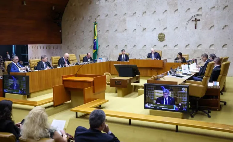 STF define rito de sessão que analisará relatório da PF sobre mensagens entre Moraes e Vorcaro