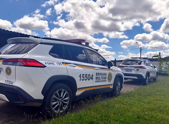 Homem é preso por ameaçar adolescente com faca e estuprá-la em área de mata na Serra