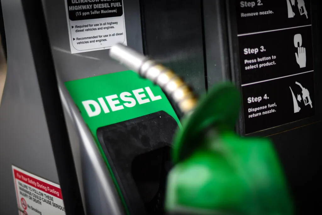 Governo avalia manter subsídio ao diesel