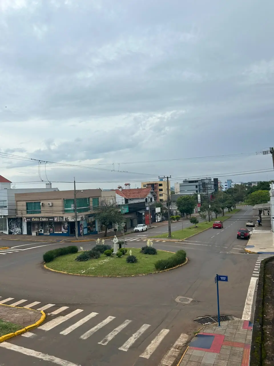 Chuva e garoa marcam o feriado desta segunda-feira no RS