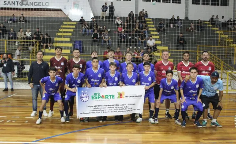 ASAF Sub-15 goleia de virada o Rezenha por 7 a 3 e garante vaga na semifinal