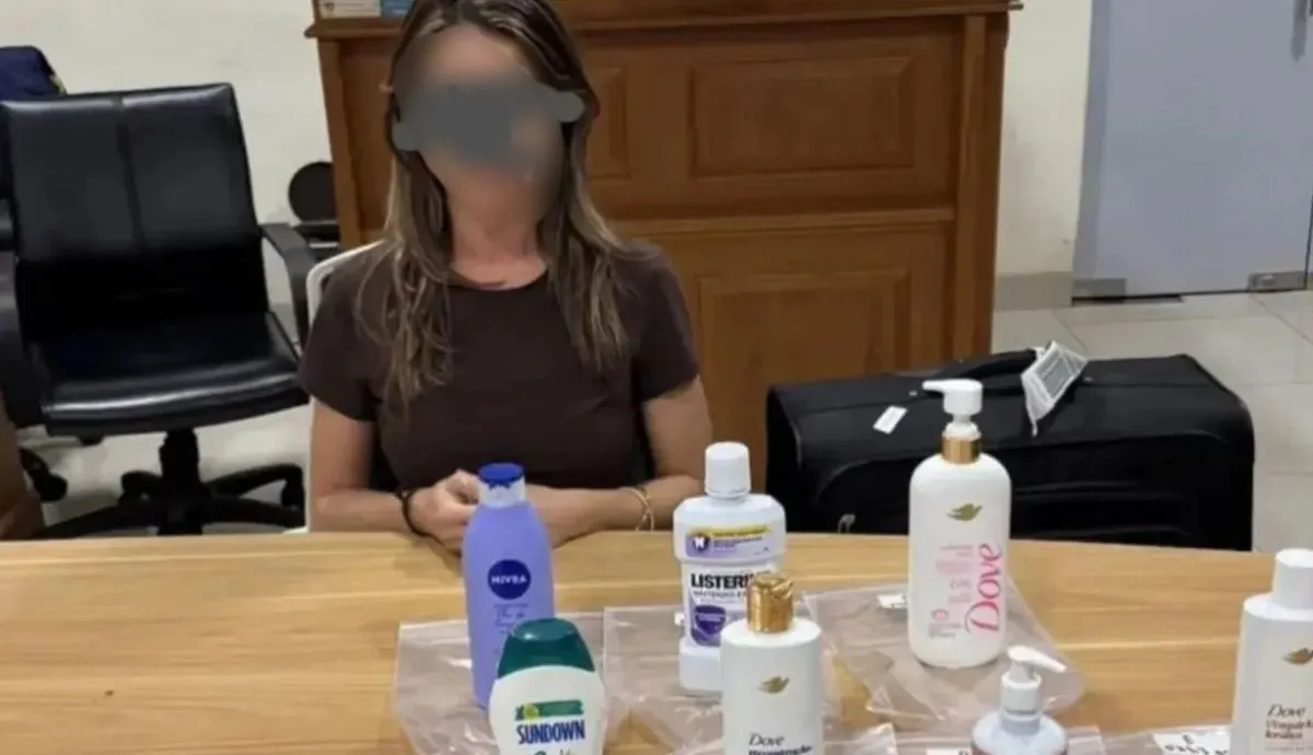 Brasileira presa com 3,6 kg de cocaína em xampus receberia R$ 249 mil e pode pegar pena de morte em país que executou 2 brasileiros